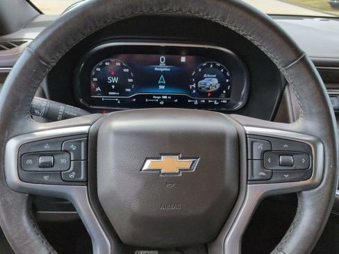 Used 2022 Chevrolet Tahoe LT w/ Luxury Package image 34