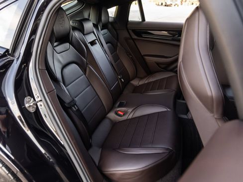 Certified 2026 Porsche Panamera 4 AWD/4WD image 39