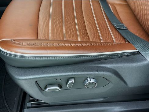 Used 2024 GMC Sierra 2500 Denali Ultimate w/ Max Trailering Package image 21