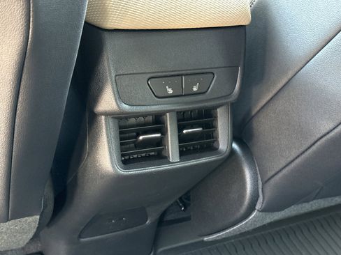 New 2026 Chevrolet Equinox ACTIV w/ Convenience Package III AWD/4WD image 14