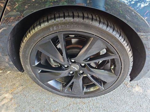 Used 2023 Genesis G70 2.0T w/ Sport Prestige Package image 36