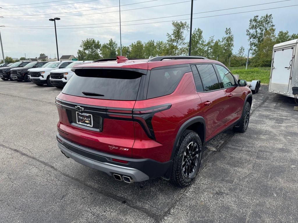 Certified 2025 Chevrolet Traverse Z71 w/ Driver Confidence Package AWD/4WD image 7