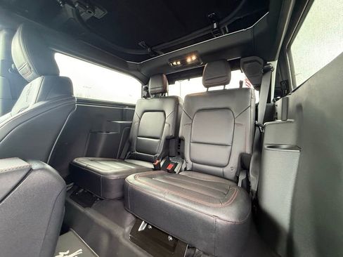 Used 2025 Ford Bronco Stroppe Edition image 21