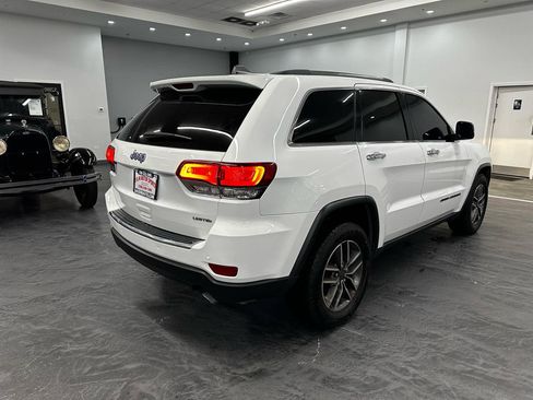Used 2020 Jeep Grand Cherokee Limited w/ Luxury Group II image 5