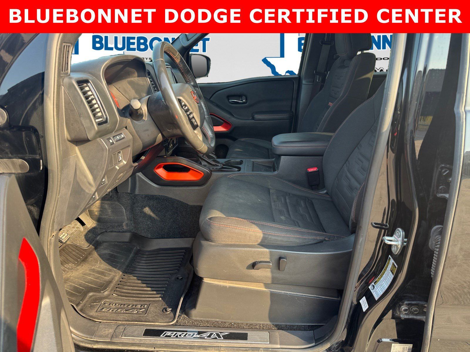 Used 2023 Nissan Frontier PRO-4X w/ Pro Convenience Package AWD/4WD image 11