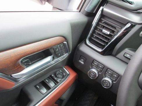 New 2026 GMC Sierra 3500 Denali Ultimate image 16