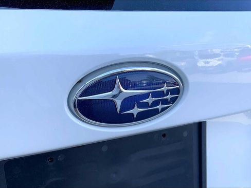 Certified 2025 Subaru Outback Limited AWD/4WD image 32