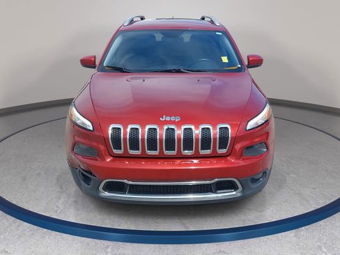 Used 2016 Jeep Cherokee Limited FWD image 2