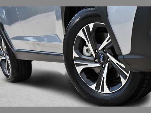 Certified 2026 Subaru Crosstrek 2.5i Premium AWD/4WD image 11