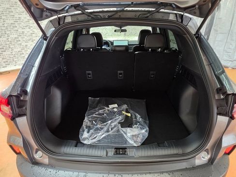 New 2026 Ford Escape ST-Line w/ Tech Pack #1 FWD image 18