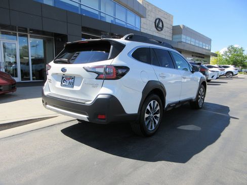 Used 2023 Subaru Outback Limited XT AWD/4WD image 10