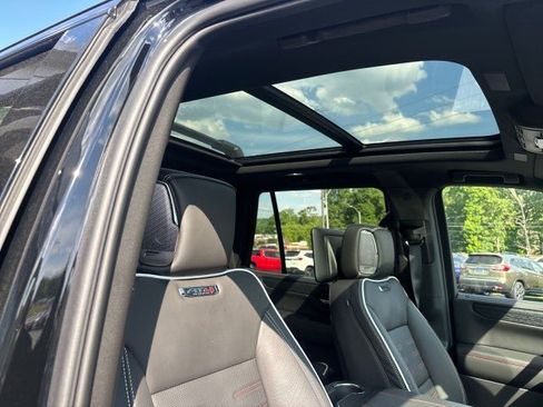 New 2026 GMC Yukon AT4 Ultimate w/ LPO, Floor Liner Package AWD/4WD image 52