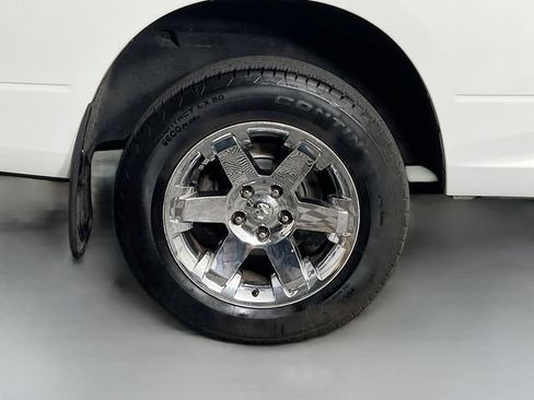 Used 2011 RAM 1500 Laramie AWD/4WD image 35