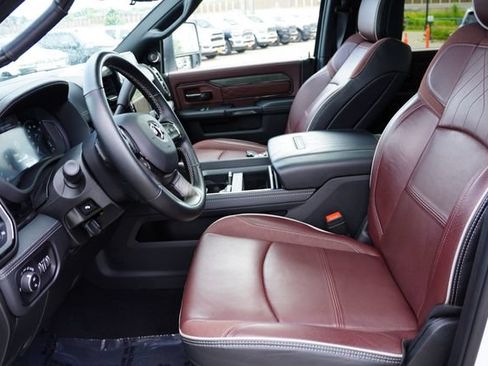 Certified 2025 RAM 3500 Limited AWD/4WD image 17