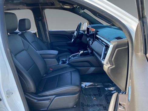 Used 2023 GMC Canyon Elevation w/ Elevation Premium Package image 15