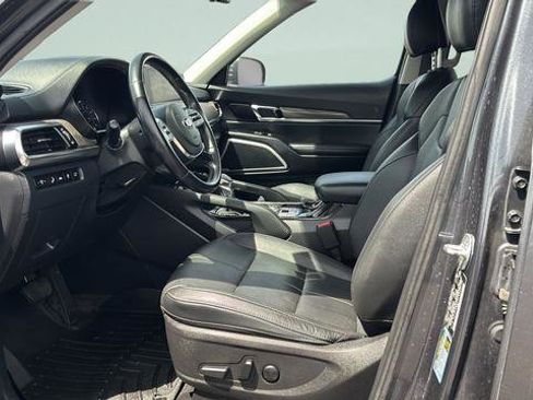 Used 2020 Kia Telluride EX w/ EX Premium Package AWD/4WD image 10
