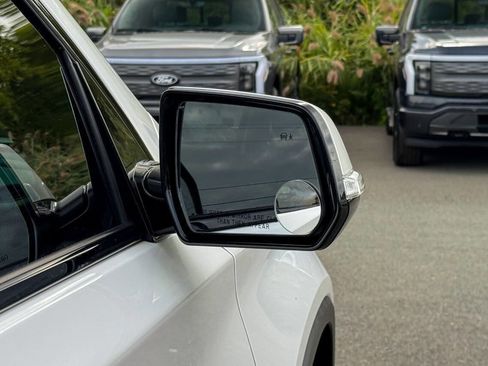 Used 2020 Chevrolet Traverse RS w/ LPO, Floor Liner Package image 39