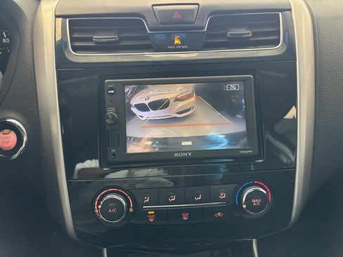 Used 2015 Nissan Altima 2.5 S w/ Special Edition Package image 16