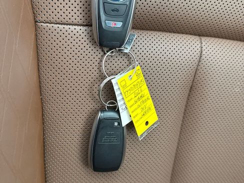 Used 2026 Subaru Outback Touring XT AWD/4WD image 21