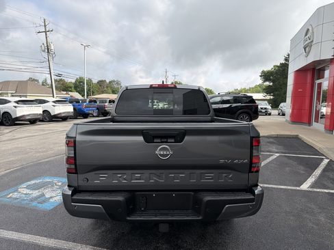 Certified 2023 Nissan Frontier SV w/ SV Premium Package AWD/4WD image 7
