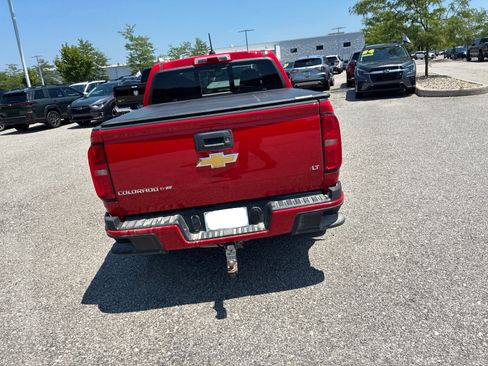 Used 2018 Chevrolet Colorado LT AWD/4WD image 18