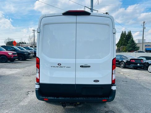 Used 2021 Ford Transit 250 Medium Roof image 5