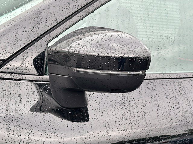 Used 2026 Nissan Pathfinder Rock Creek AWD/4WD image 11