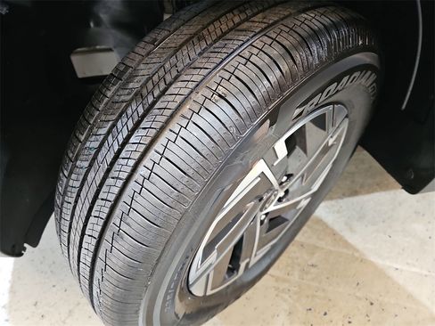 New 2026 Hyundai Tucson Blue SE image 30