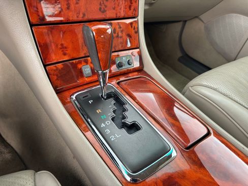 Used 2003 Lexus LS 430 RWD image 20