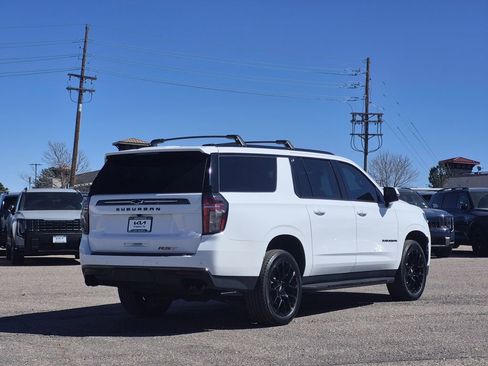 Used 2022 Chevrolet Suburban RST w/ Sport Performance Package image 5