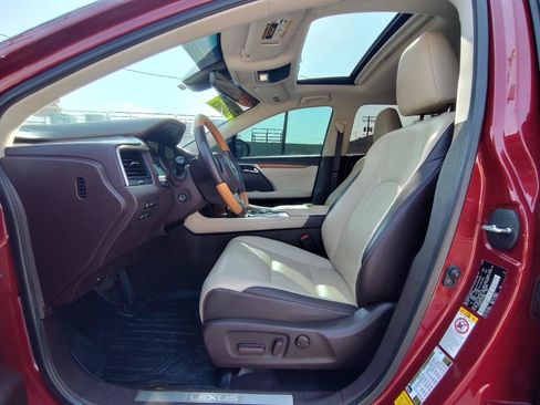 Used 2018 Lexus RX 350 AWD w/ Premium Package image 14