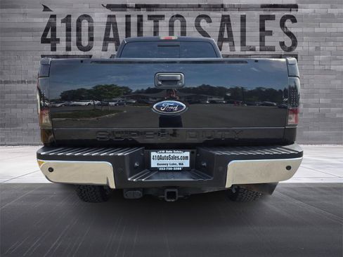 Used 2011 Ford F250 Lariat w/ FX4 4X4 Off-Road Pkg image 4