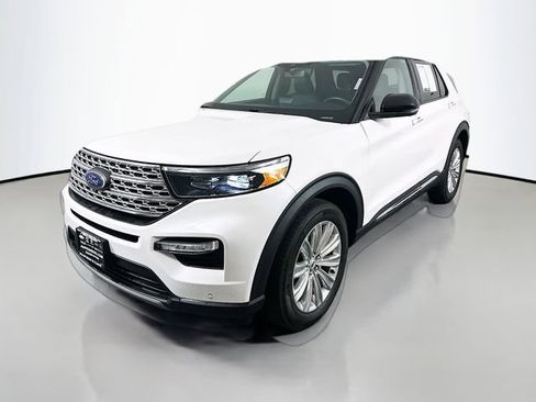 Used 2023 Ford Explorer Limited w/ Limited Technology Package image 3
