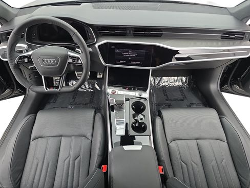 Used 2024 Audi RS 7 Performance AWD/4WD image 9