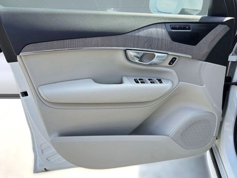 Used 2023 Volvo XC90 B6 Plus w/ Protection Package Premier image 21