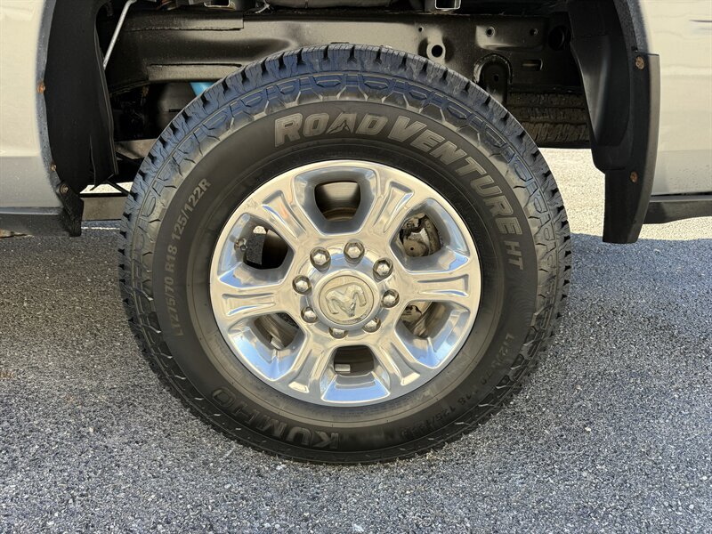 Used 2023 RAM 2500 Big Horn w/ Level 1 Equipment Group AWD/4WD image 15