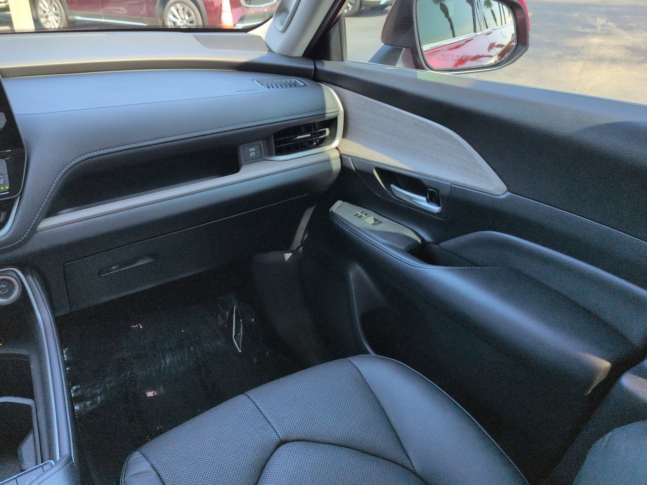 Used 2024 Toyota Grand Highlander AWD image 18