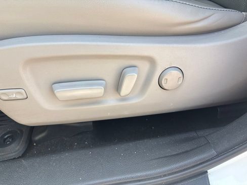 Used 2016 Toyota Highlander Limited Platinum w/ Protection Package #3 AWD/4WD image 15