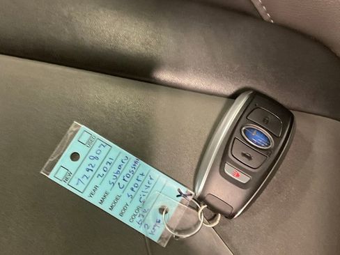 Used 2021 Subaru Crosstrek 2.5i Sport w/ Moonroof Package image 37