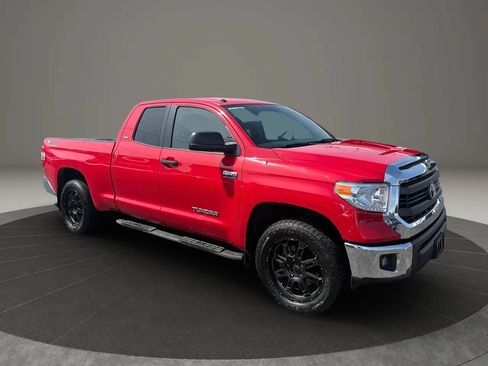 Used 2014 Toyota Tundra SR5 AWD/4WD image 7