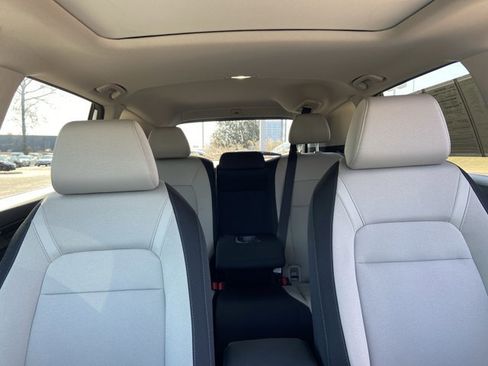 Used 2023 Honda CR-V EX image 18