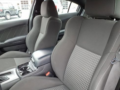 Used 2023 Dodge Charger GT w/ Blacktop Package image 16