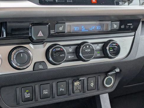 Used 2017 Toyota Tacoma Limited w/ Tow Package image 15