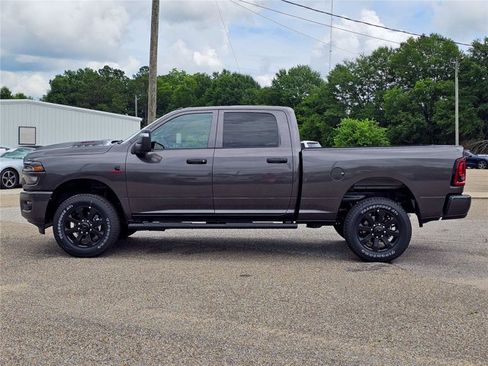 New 2026 RAM 2500 Tradesman AWD/4WD image 33