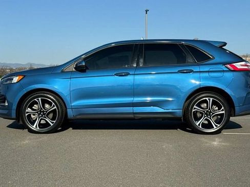 Used 2021 Ford Edge ST w/ Equipment Group 401A image 7