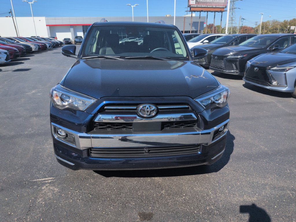 Certified 2022 Toyota 4Runner Limited AWD/4WD image 8