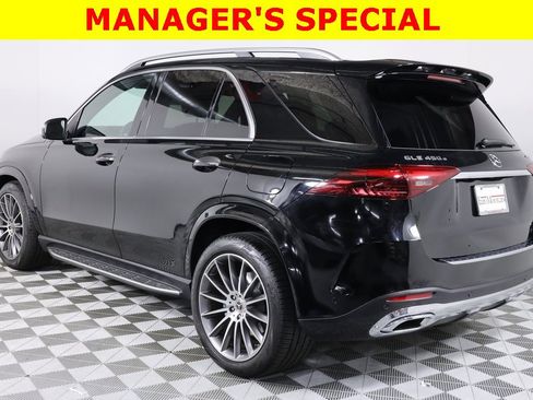 Used 2025 Mercedes-Benz GLE 450e 4MATIC image 4