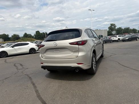 Used 2025 MAZDA CX-5 AWD 2.5 S w/ Select Package image 11