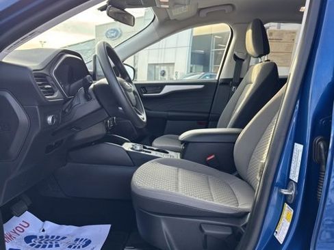 Certified 2022 Ford Escape SE image 15