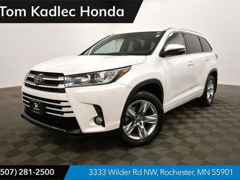 Used 2018 Toyota Highlander Limited w/ Carpet Mat Package (TMS) image 1
